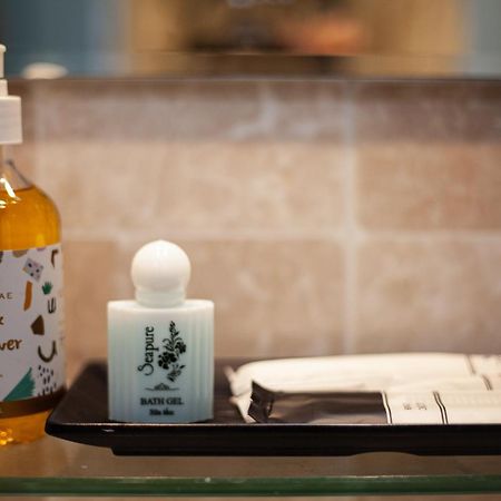 Saigon Hub Hostel ホーチミン市 エクステリア 写真