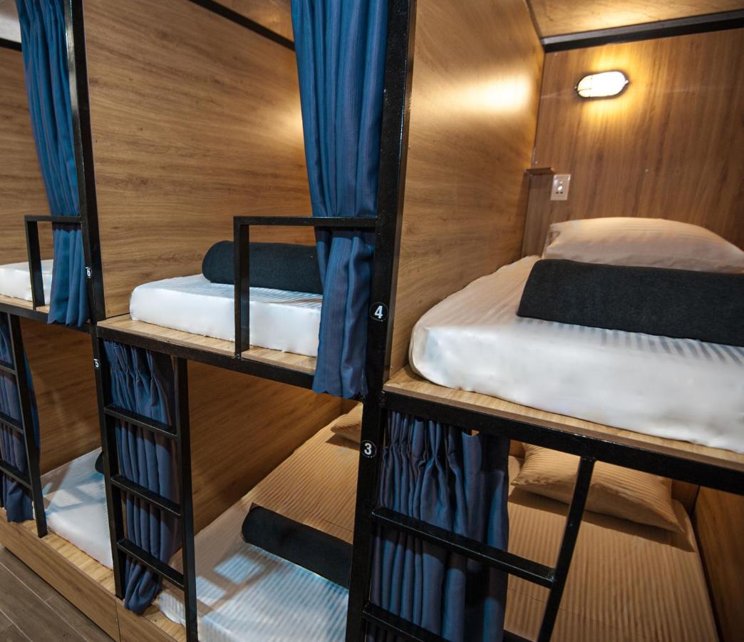 Saigon Hub Hostel ホーチミン市 エクステリア 写真