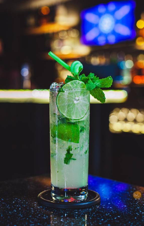 Saigon Hub Hostel ホーチミン市 エクステリア 写真