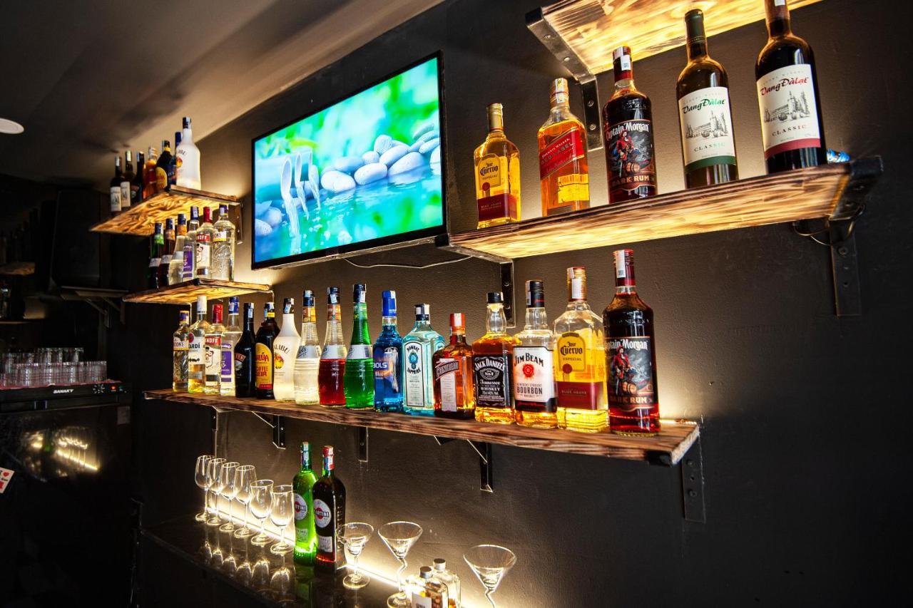 Saigon Hub Hostel ホーチミン市 エクステリア 写真