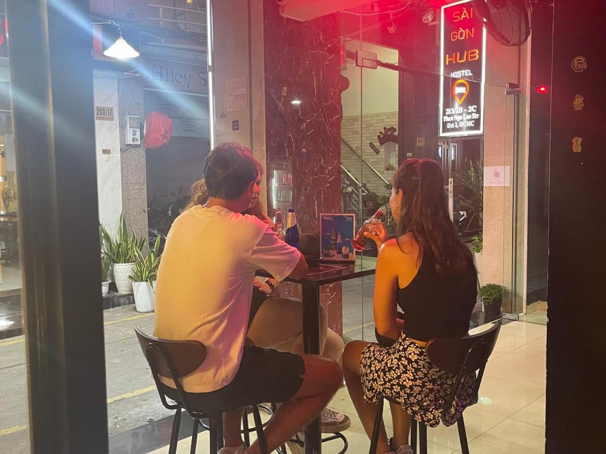 Saigon Hub Hostel ホーチミン市 エクステリア 写真