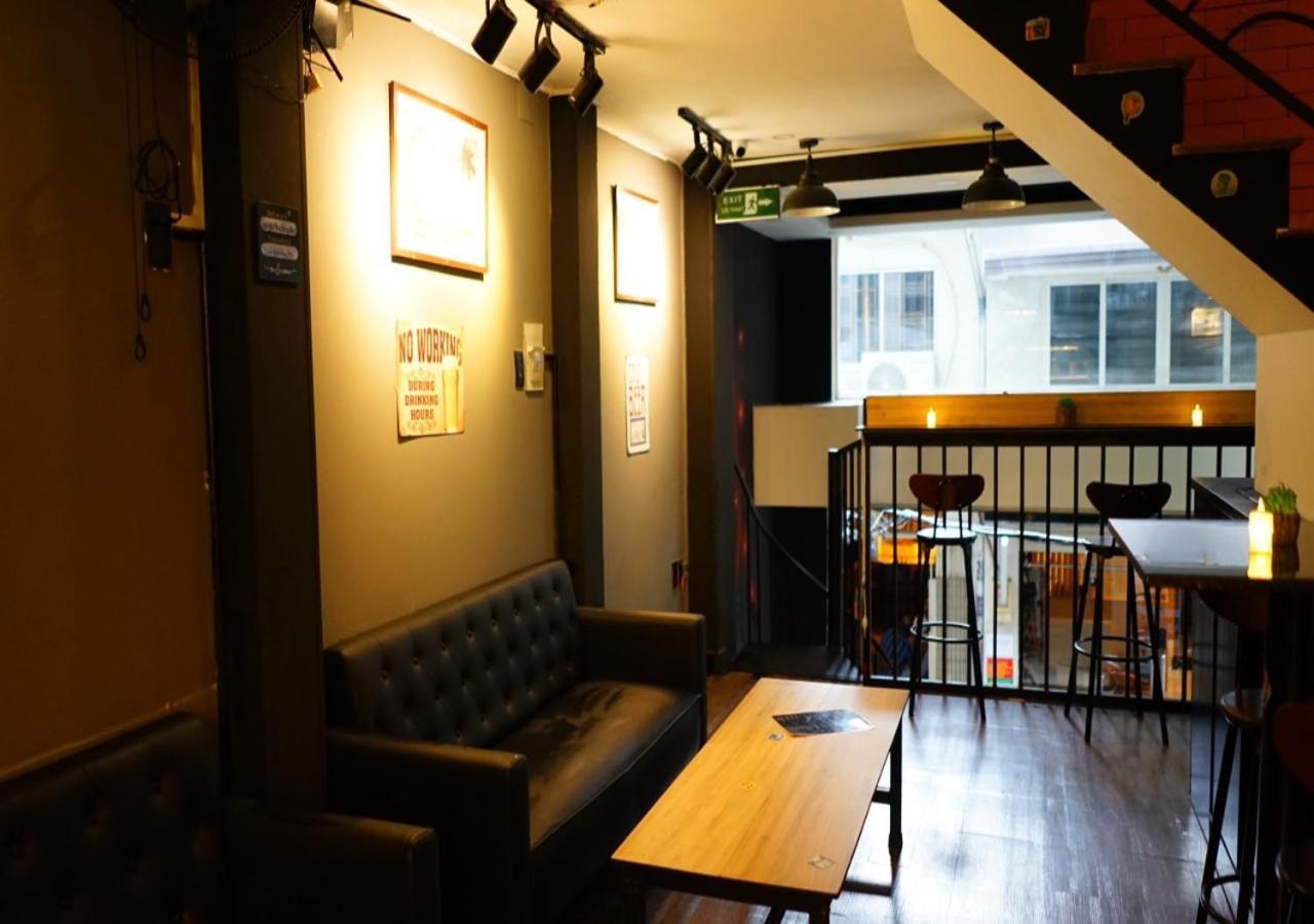 Saigon Hub Hostel ホーチミン市 エクステリア 写真