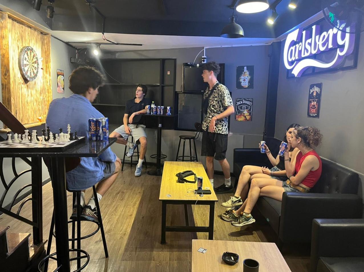 Saigon Hub Hostel ホーチミン市 エクステリア 写真
