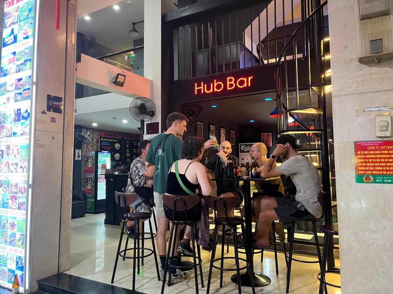 Saigon Hub Hostel ホーチミン市 エクステリア 写真